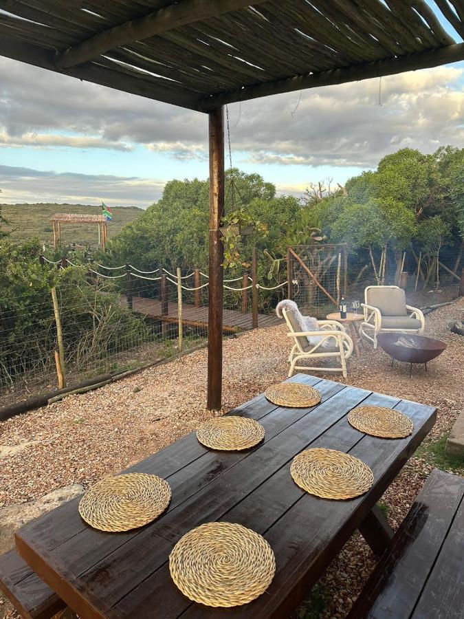 Ostrich Cottage At Les Wings Private Game Farm Groot-Jongensfontein Bagian luar foto